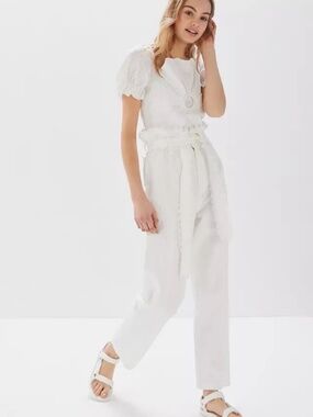 House of Sunny Paperbag Lace Trim Jeans | NWT | Size 8